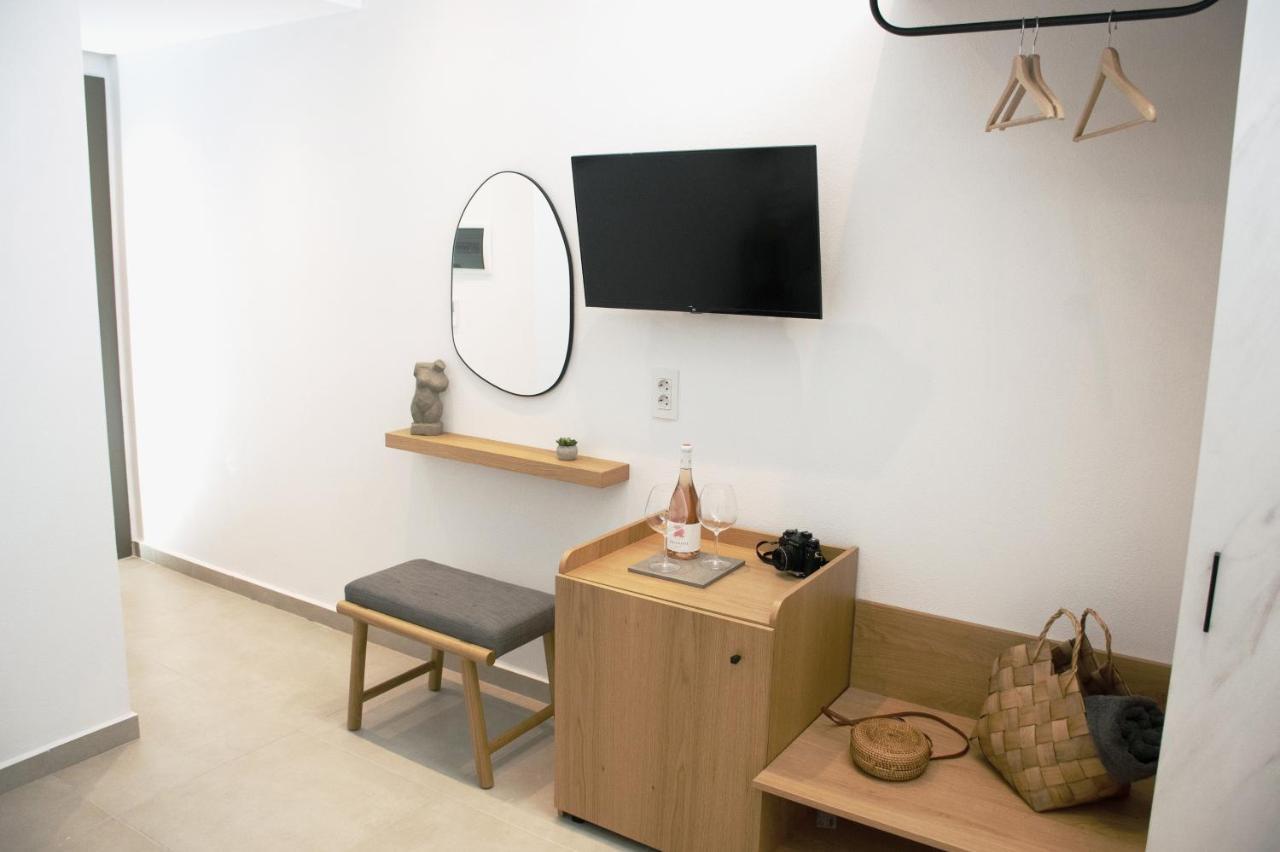 Iades Suites Afytos Zewnętrze zdjęcie