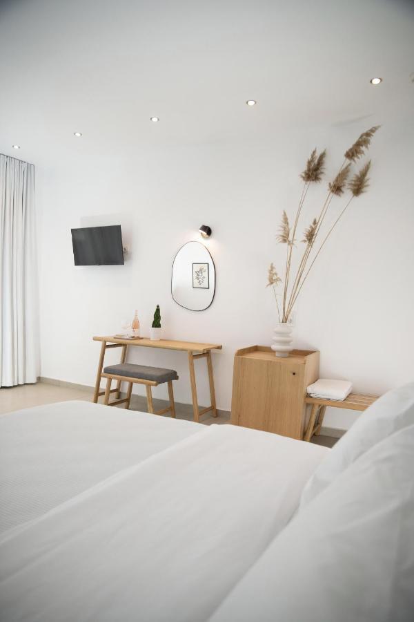Iades Suites Afytos Zewnętrze zdjęcie