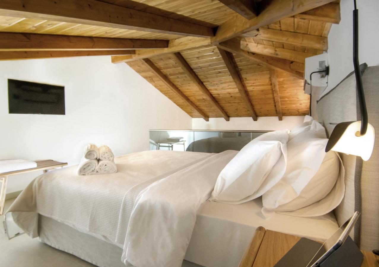 Iades Suites Afytos Zewnętrze zdjęcie
